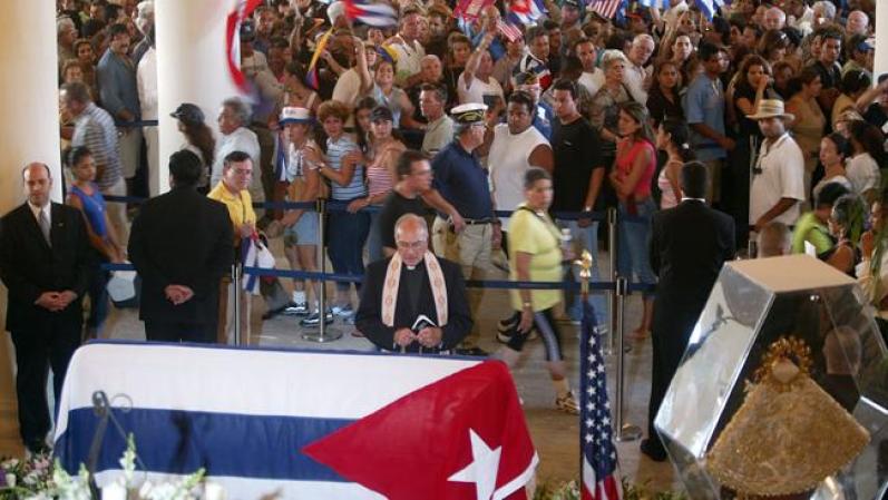 Homenajes y premios póstumos llegarían pronto. En febrero de 2004, su último álbum fue publicado con el ganó en los "Premios Lo Nuestro" como mejor álbum de salsa del año.