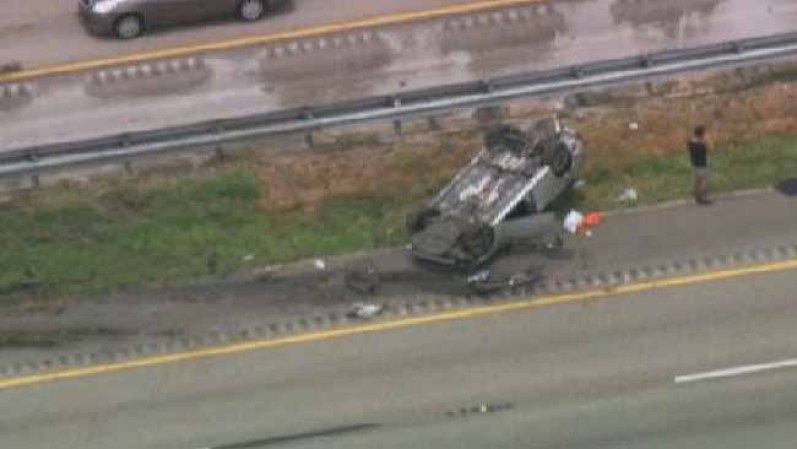 Uno de los carros involucrado en el accidente.