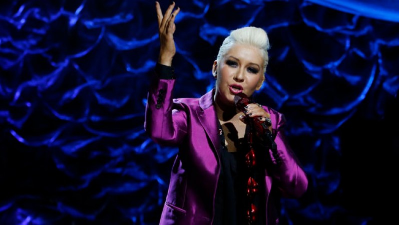 2 DE NOVIEMBRE, 2012.- Christina Aguilera y otras celebridades participaron en el concierto organizado por NBCUniversal a beneficio de las víctimas del huracan Sandy en la ciudad de Nueva York.