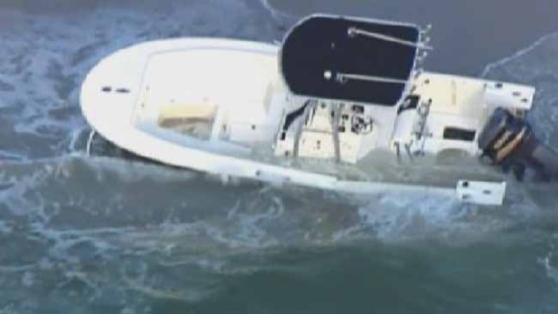 29 DE SEPTIEMBRE, 2013-La policía de Fort Lauderdale está investigando después de que un bote que contiene drogas llegó a la orilla en la madrugada de este lunes.