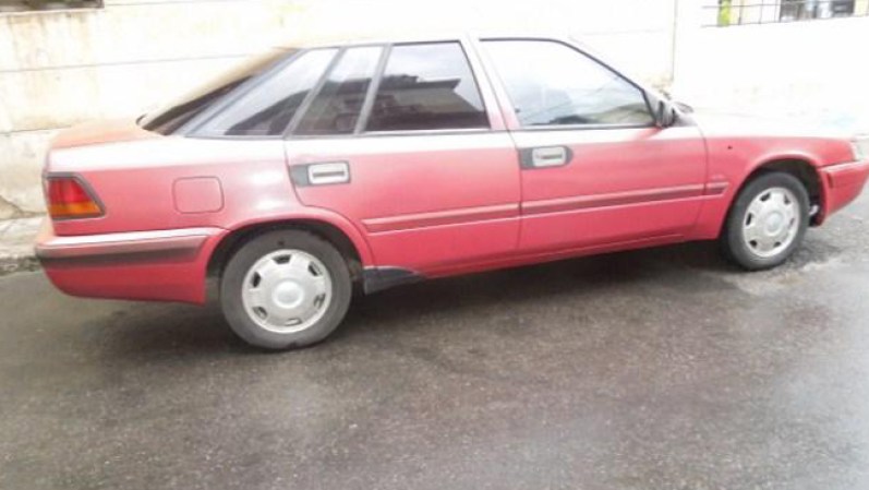 Daewo Lanus. Mecánico de gasolina.- $16,000. Llamar a Julio, 878-0461. Omar García Díaz, 5 283-9073 38-4618