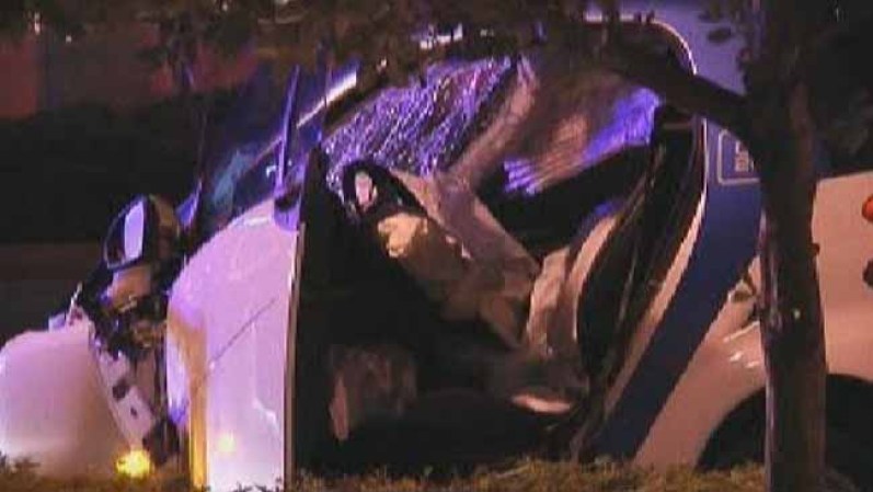 Una persona murió y otra fue hospitalizada en un accidente en el centro de Miami la mañana del miércoles,