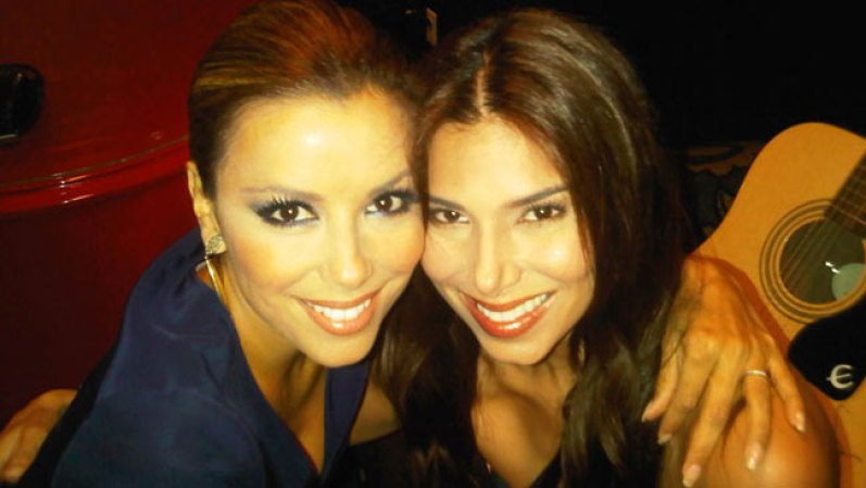 Eva Longoria y la modelo puertorriqueña, Roselyn Sánchez.