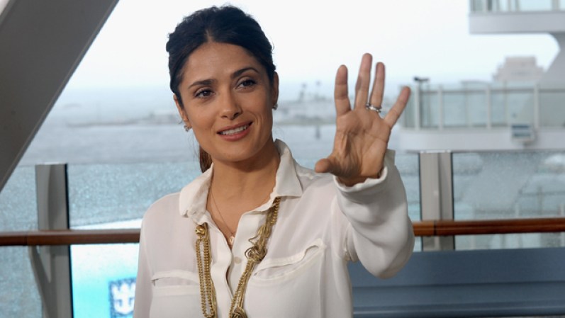 La actriz mexicana Salma Hayek aunó esfuerzos con el Fondo de las Naciones Unidas para la Infancia (Unicef) como portavoz de una campaña para erradicar el tétano en madres y bebés alrededor del mundo.
