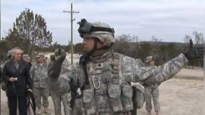 En la base vive personal de infantería caballería, ingeniería, además de médicos y mecánicos.