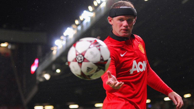 El inglés Wayne Rooney es temperamental dentro y fuera de los estadios.