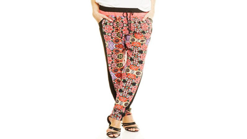Estos pantalones de Rebecca Minkoff de seguro merecen una medalla. Encuentralos en rebeccaminkoff.com, $248.