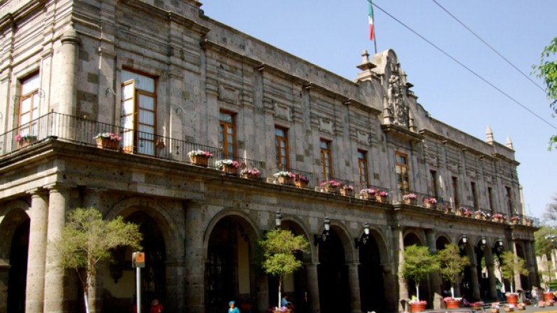 Guadalajara es la segunda ciudad mas poblada de México y está considerada como el centro cultural de esa nación.