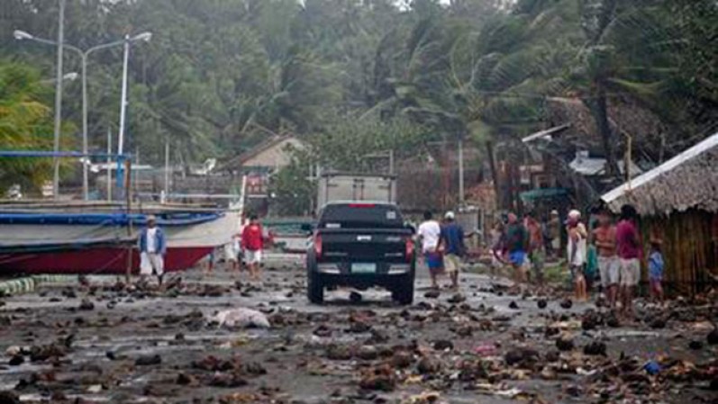 08 DE NOVIEMBRE DE 2013: El potente tifón Haiyan, en Filipinas deja más de 1,300 muertos.<br /><br /><br /> Devastación en Filipinas tras tifón Haiyan <br />