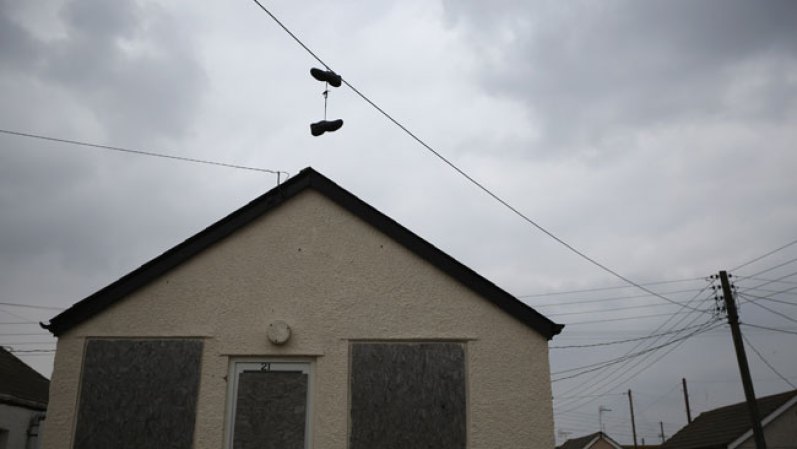 Aunque esta parece ser una escena de cualquier barrio latinoamericano, esto ocurre en Jaywick.