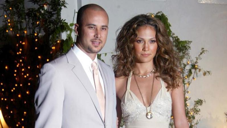 Jennifer Lopez: La cantante abrió el restaurante puertorriqueño Madre's en Pasadena (California) en 2002 cuando era esposa del bailarín Cris Judd. Pero así como culminó su relación con Judd, Ben Affleck y Marc Anthony, así también esta empresa, que cerró en 2008.