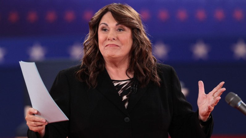 La periodista Candy Crowley, de CNN, se mostró incisiva durante el debate.