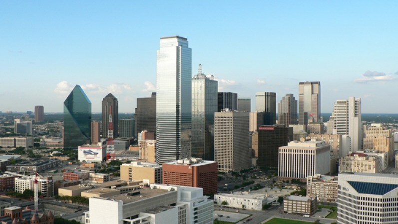 No. 7. Dallas, Texas. 45 carteros mordidos.
