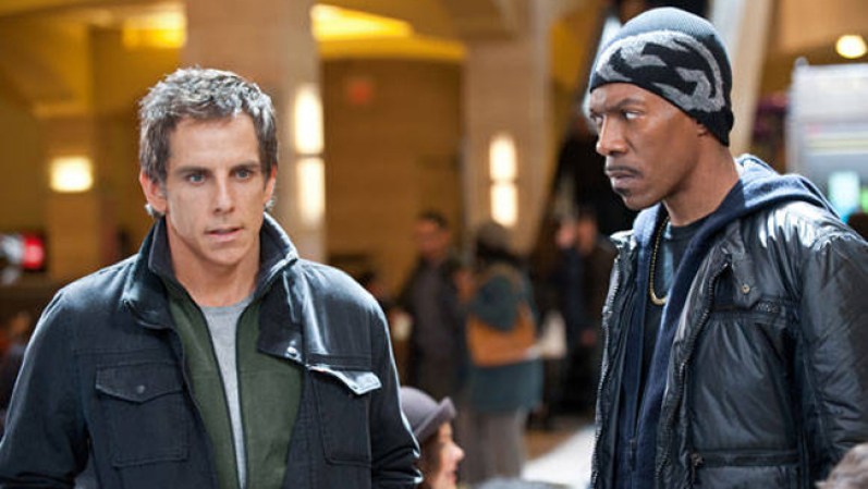 Tower Heist. En esta comedia de acción, un grupo de trabajadores descubre que ha sido víctima del esquema de un hombre adinerado y prepara un plan para robar su lujoso apartamento. Con las actuaciones de Eddie Murphy, Ben Stiller y Casey Affleck. En los cines el 4 de noviembre.