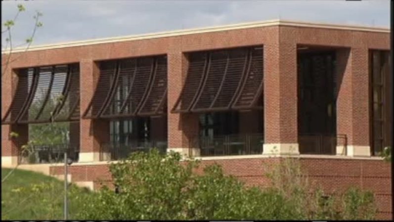 Se intensifican los preparativos para la inauguración de la biblioteca presidencial del ex presidente George W. Bush en Highland Park.