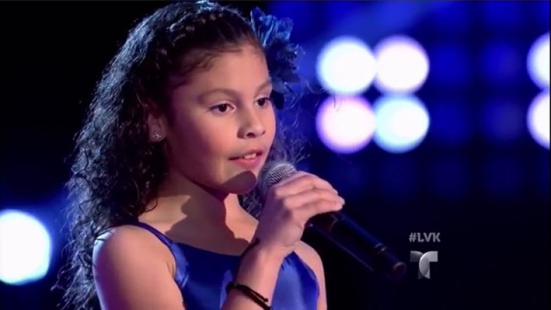 Roberto Tapia logró quedarse con el talento de Abril Cisneros, una jovencita de Las Vegas que a pesar de sus 8 años los sorprendió con su talento.