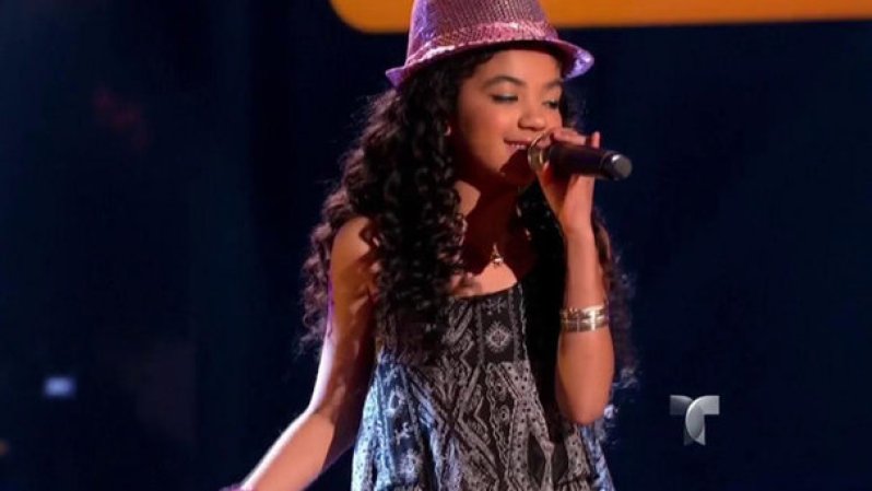 Jaswiry vino del Bronx, Nueva York, con 10 años para cantar "Antes muerta que sencilla". Prince Roycce y Roberto Tapia voltearon sus sillas y tras una díficil decisión, la niña ecogió a Prince Royce, con quien comparte el origen dominicano.