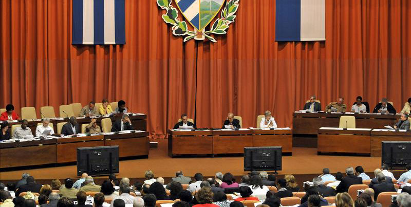 Amplían cooperativas en Cuba