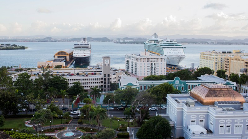 Crisis fiscal ahoga a los puertorriqueños