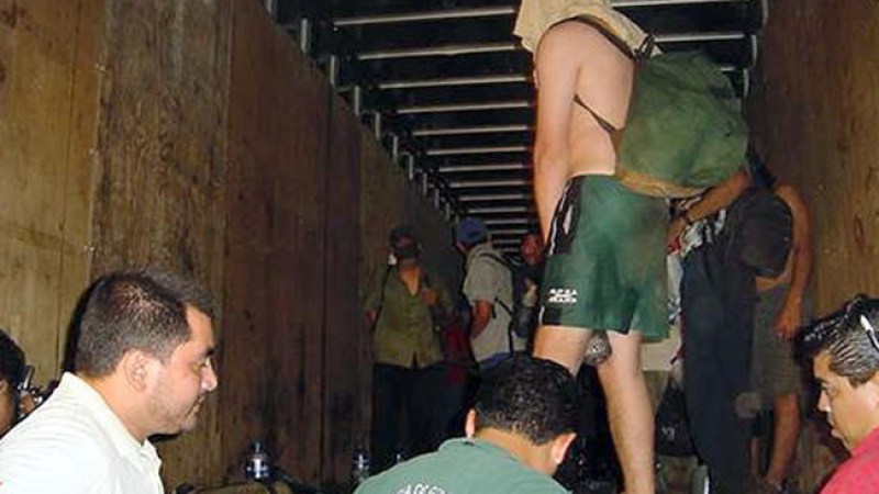Inmigrantes cubanos detenidos en México