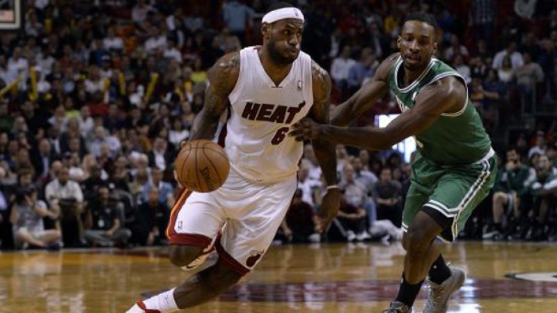 Triunfo de Boston sobre el Heat de Miami
