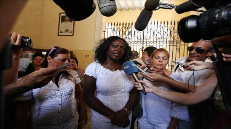 Líder de Damas de Blanco viaja a España
