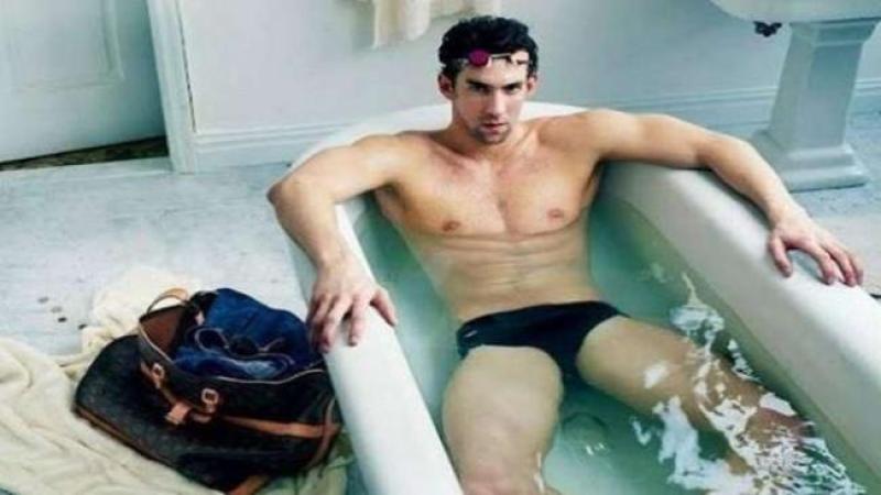 Phelps incursiona en el modelaje.