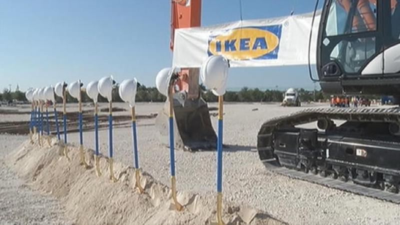IKEA en construcción.
