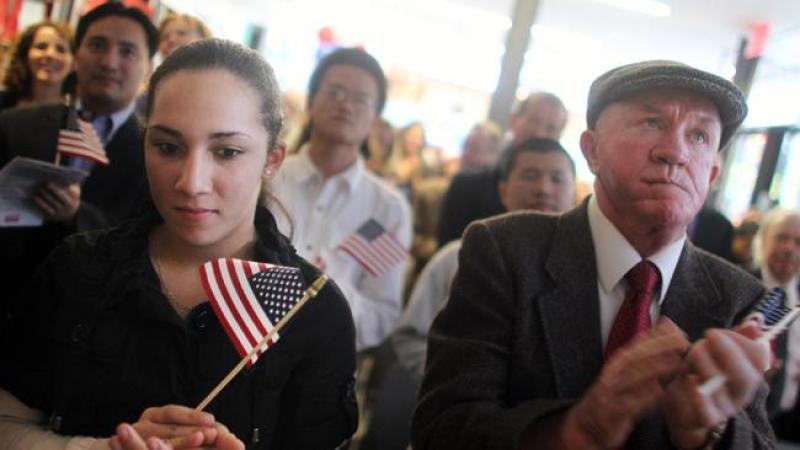 NY no sería refugio de inmigrantes