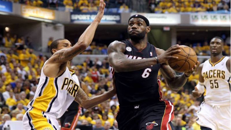 Indiana vence a Miami 99-92
