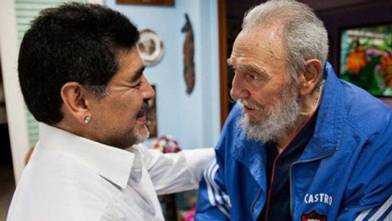 Maradona visita a Fidel