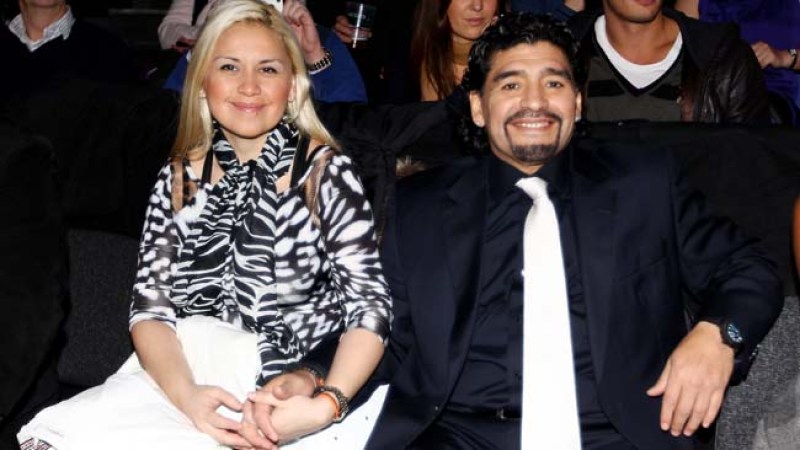 Verónica Ojeda y Diego Maradona.