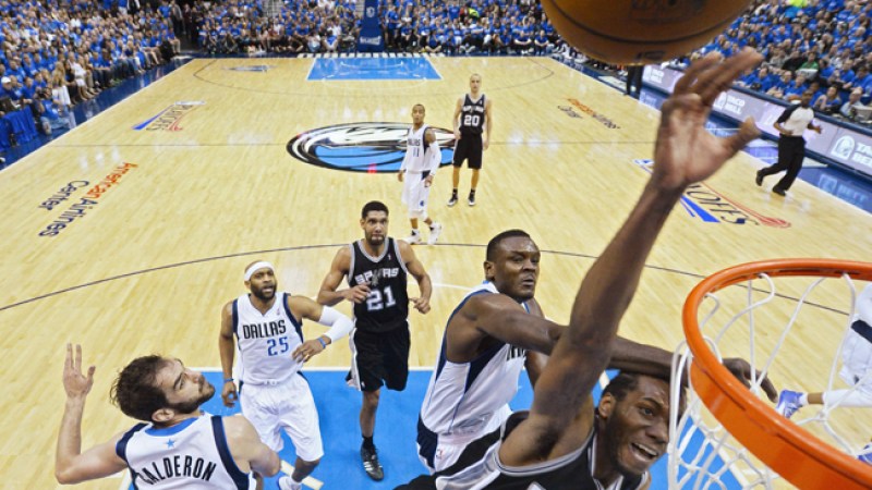 Mavericks, Thunder ganan tercer partido