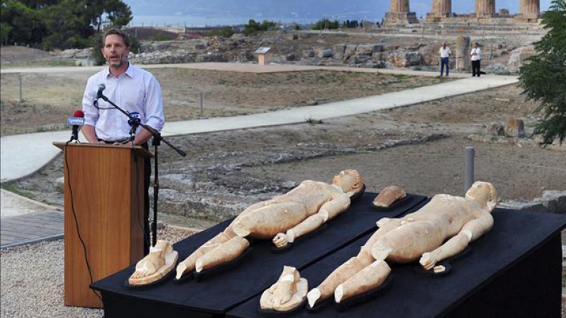 Saquean tesoros de la antigua Grecia