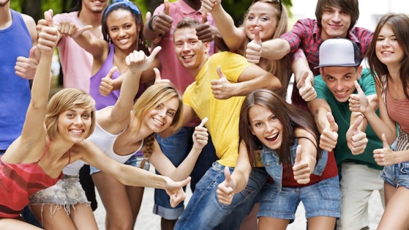 El no tener dinero no es un motivo para no querer reunirte con tus amigos.