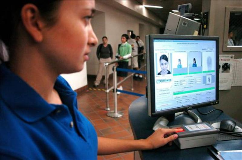 Critican ventaja migratoria de los cubanos