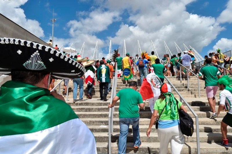Nueve mexicanos arrestados en Mundial