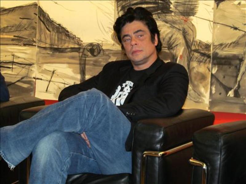 Benicio interpretará a Escobar