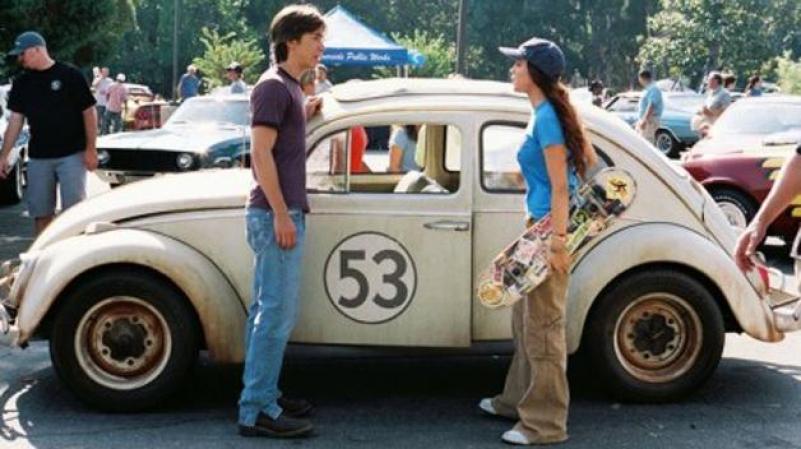(2004) Es hospitalizada por agotamiento y deshidratación, mientras rodaba la película "Herbie", lo que la hizo faltar a su trabajo. El productor de la película, James G. Robinson, después comentó: "Somos muy conscientes de que su fiesta es la verdadera razón de su agotamiento".