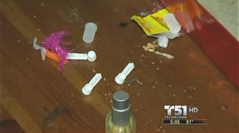 En el lugar se encontró restos de cocaína, crack y mariguana.
