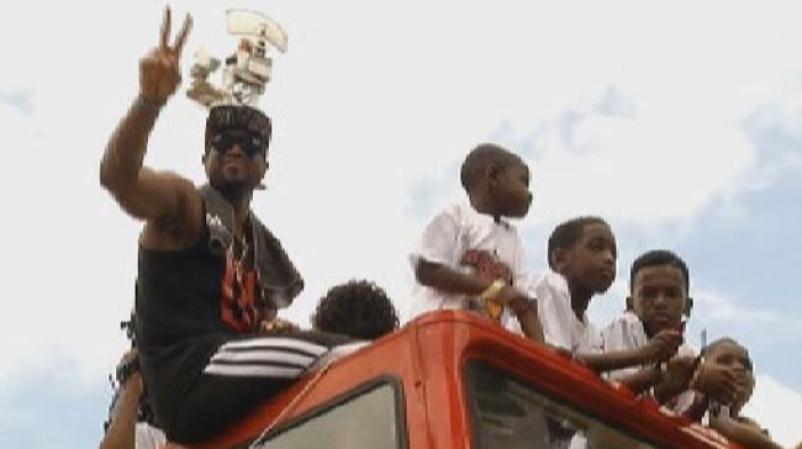 Magistral desfile de la victoria de los campeones Miami Heat