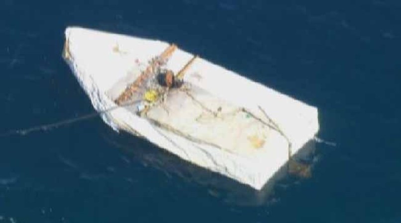 La Guardia Costera de los Estados Unidos ha capturado a 9 balseros cubanos: 6 hombre y 3 mujeres.