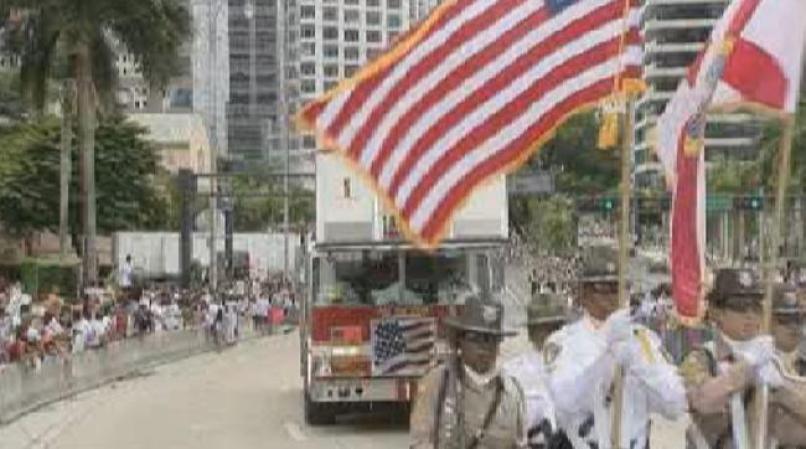 Magistral desfile de la victoria de los campeones Miami Heat