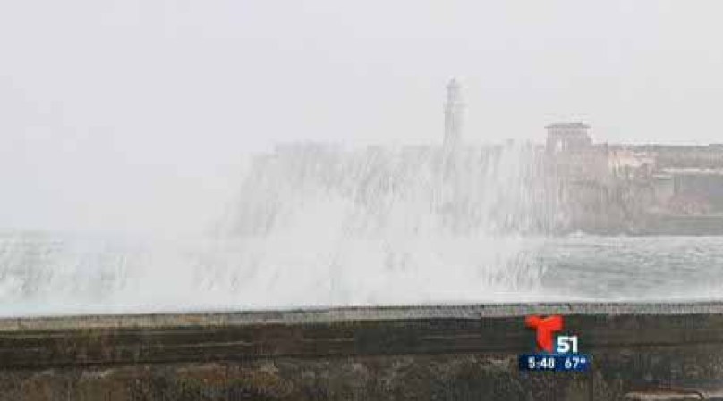 El malecón habanero se desbordó.