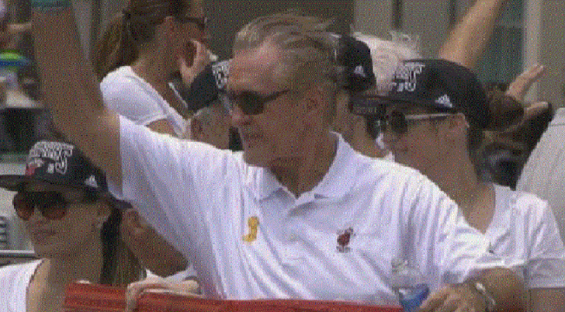 Magistral desfile de la victoria de los campeones Miami Heat