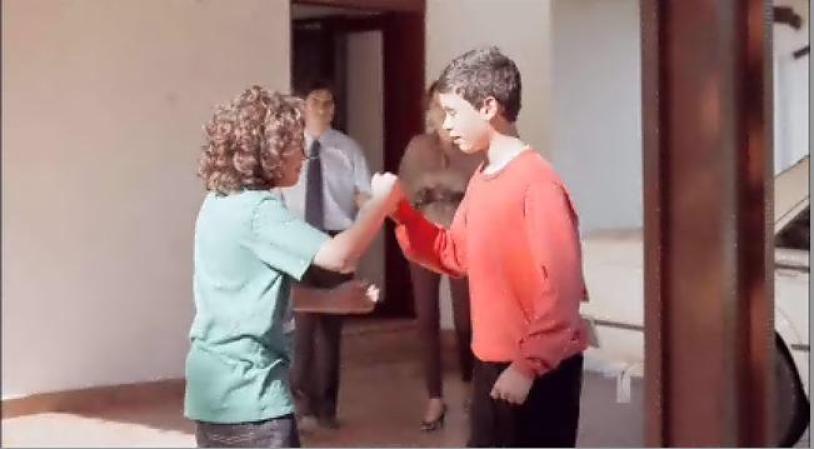 Por miedo, los papás ceden y los niños vuelven a verse.