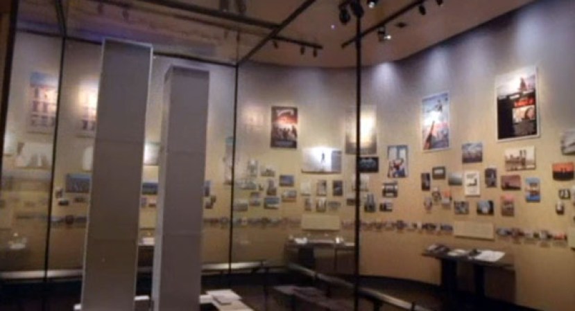 Presentan el museo de la Memoria, que rinde tributo a las víctimas de los atentados del 11 de septiembre de 2001. El mismo está ubicado en el sótano de lo que fuera el World Trade Center 1, en Nueva York.