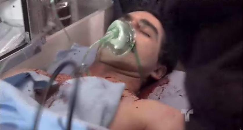 Pizano es trasladado al hospital todavía con vida.