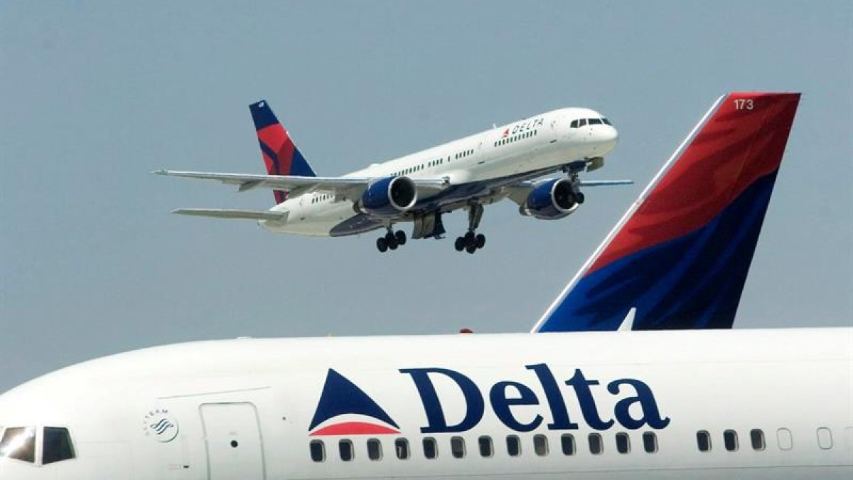 Simplemente desbordando Esperar algo sexo Delta Airlines reinició este lunes los viajes a Cuba – Telemundo Miami (51)