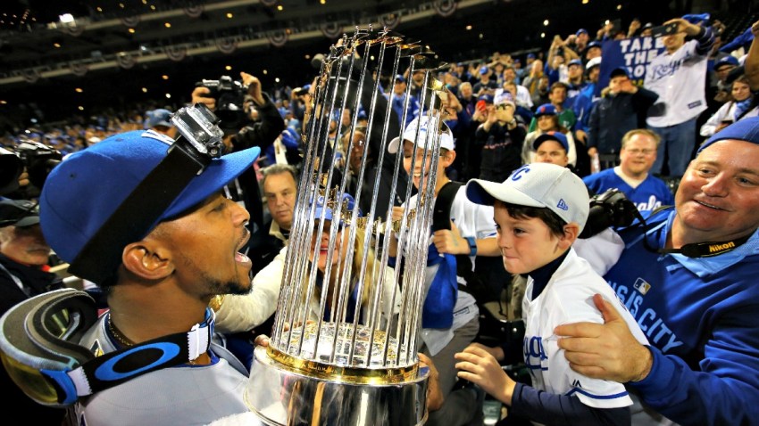 Royals-campeones-de-la-serie-mundial-GettyImages-495321574